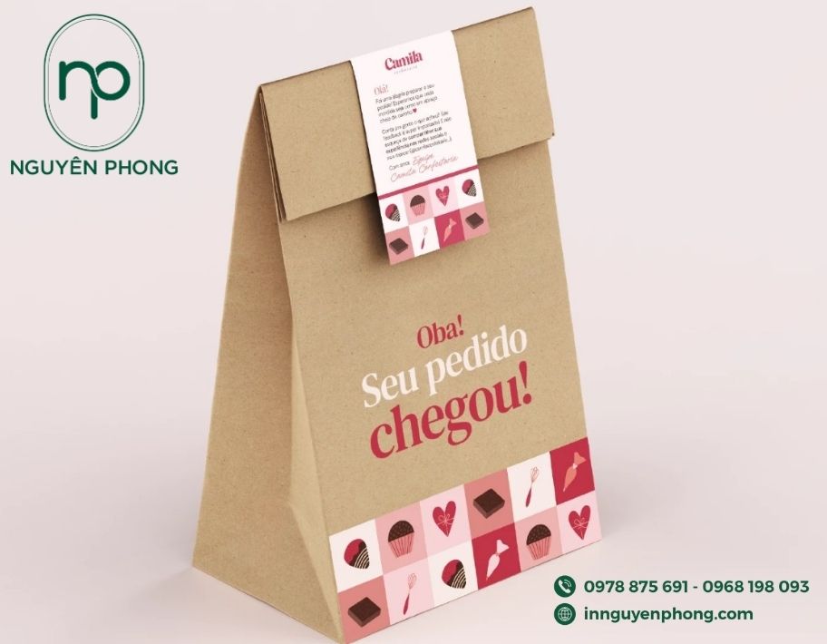 Mẫu túi giấy đựng bánh kẹo làm quà tặng 